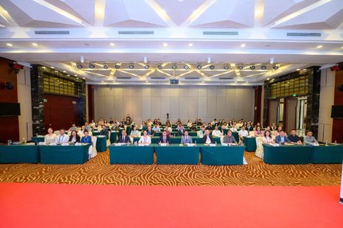 云南中医药大学主办系列促进中医药国际交流合作学术会议 推动中医药事业发展